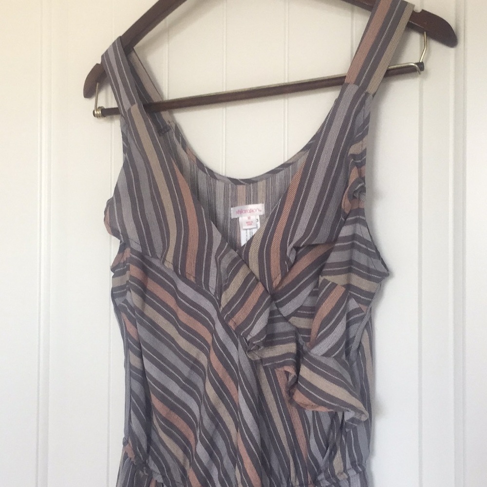 Romper - Picture 3 of 5